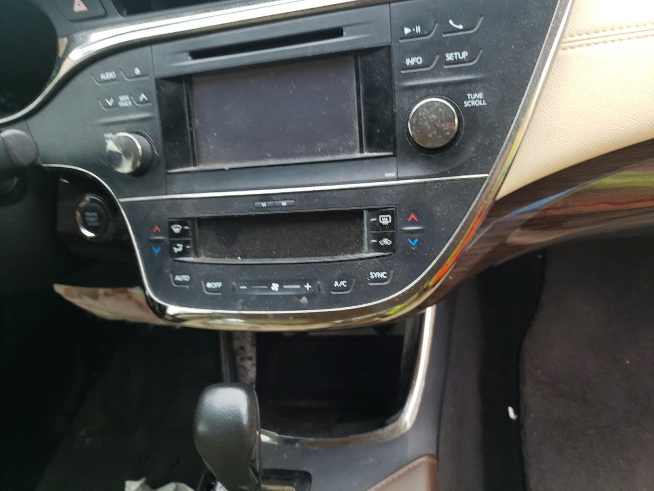 Photo 9 from auction – 2014 TOYOTA AVALON BAS with VIN 4T1BK1EB5EU123758