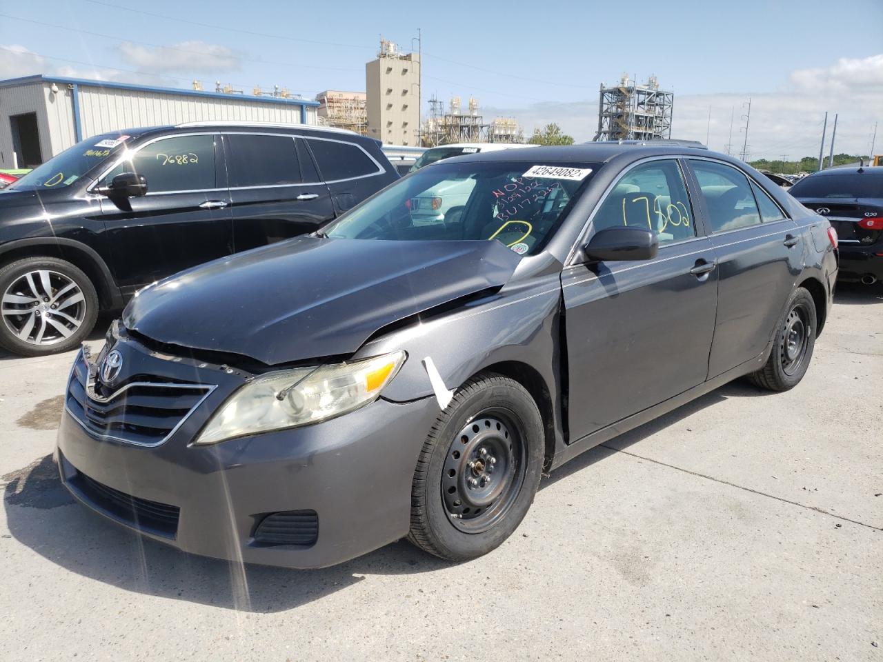 Photo 2 from auction – 2011 TOYOTA CAMRY BASE with VIN 4T1BF3EK6BU172267