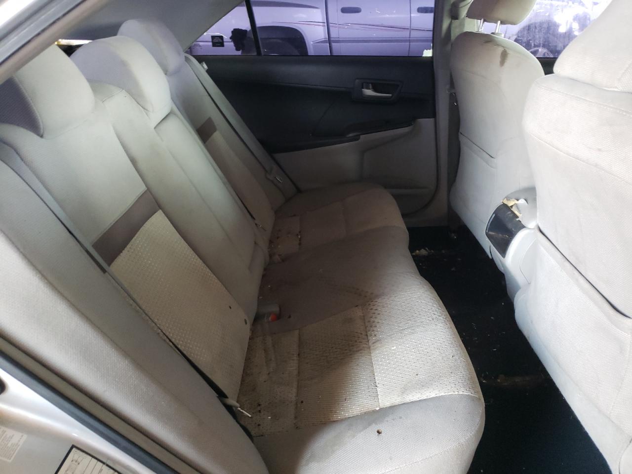 Photo 6 from auction – 2012 TOYOTA CAMRY BASE with VIN 4T1BF1FK2CU030888