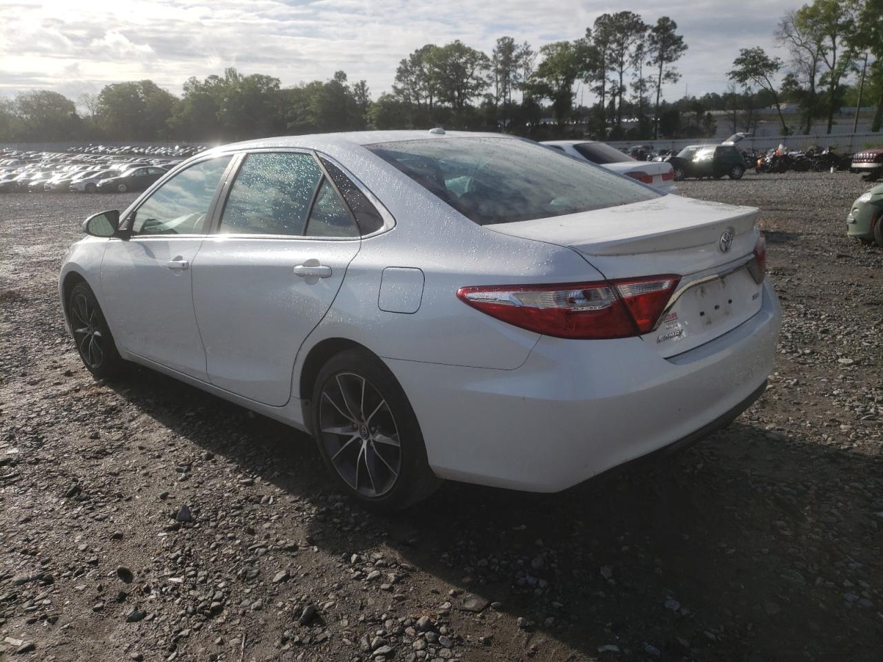 Photo 3 from auction – 2017 TOYOTA CAMRY LE with VIN 4T1BF1FK0HU399482