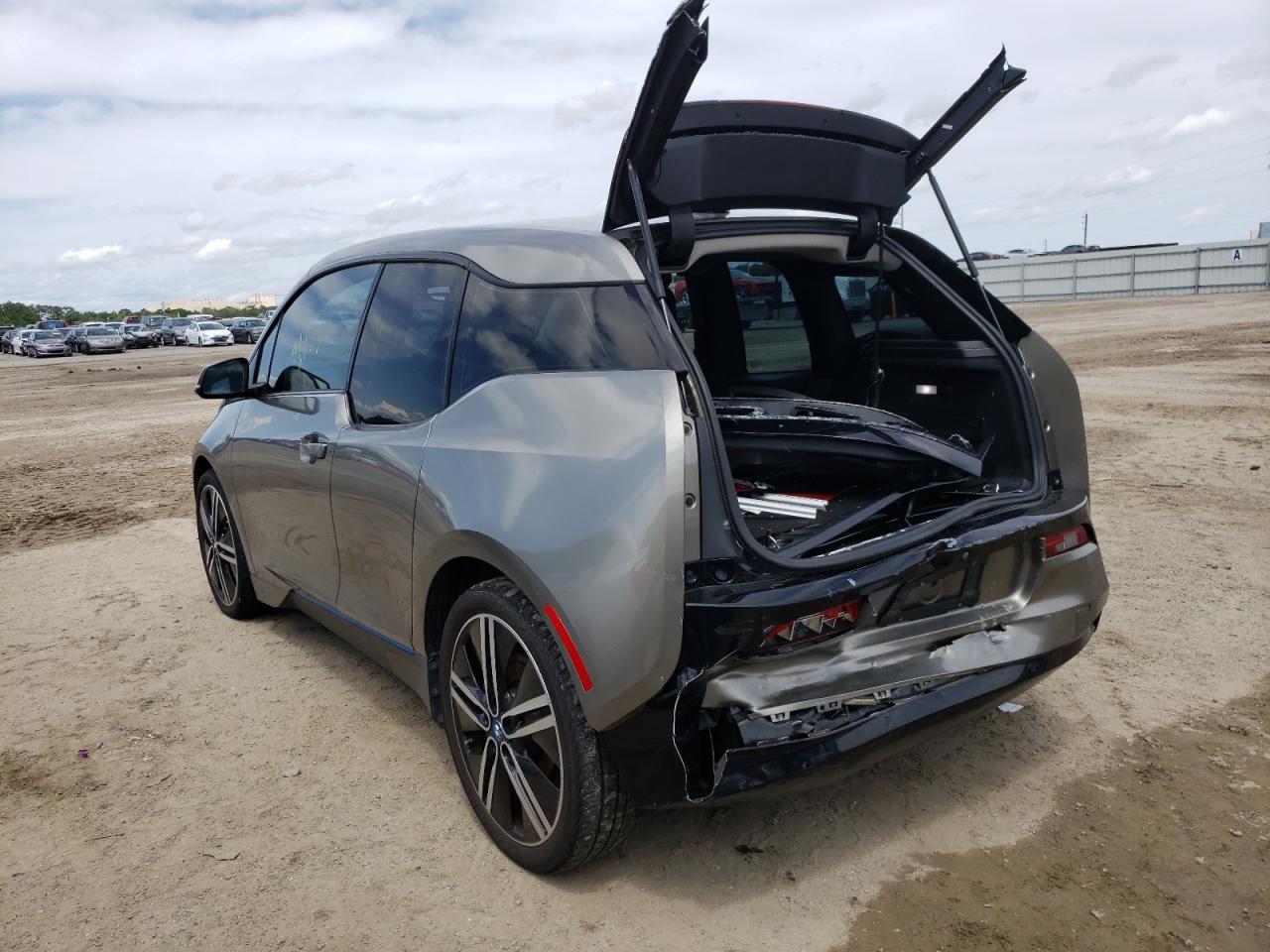 Photo 3 from auction – 2017 BMW I3 REX with VIN WBY1Z8C50HV551347
