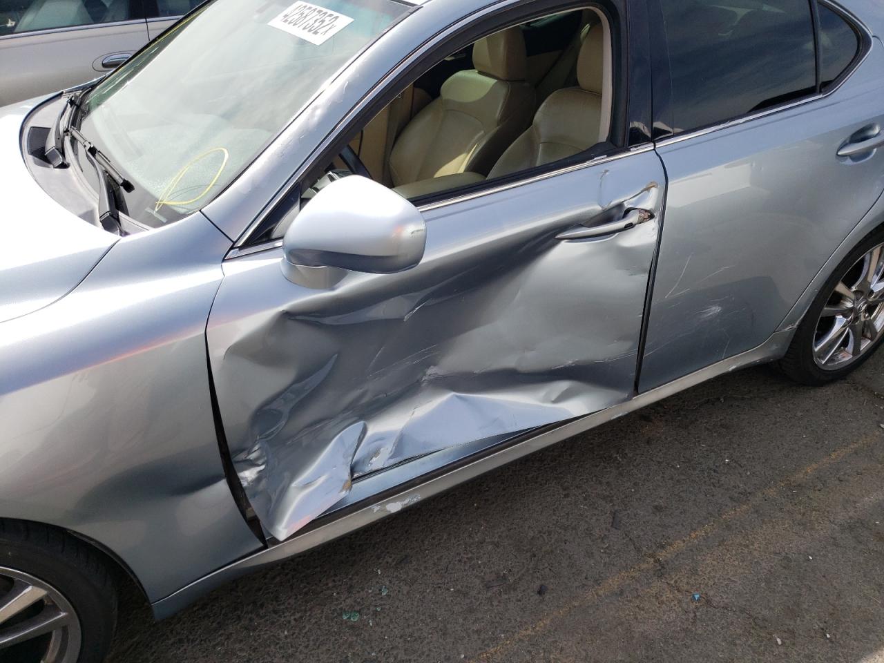 Photo 9 from auction – 2008 LEXUS IS 250 with VIN JTHBK262982074989