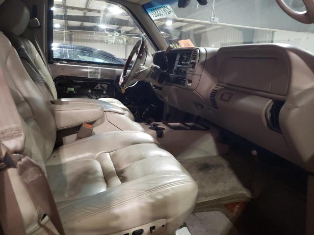 Photo 5 from auction – 2000 CADILLAC ESCALADE with VIN 1GYEK13R7YR137017