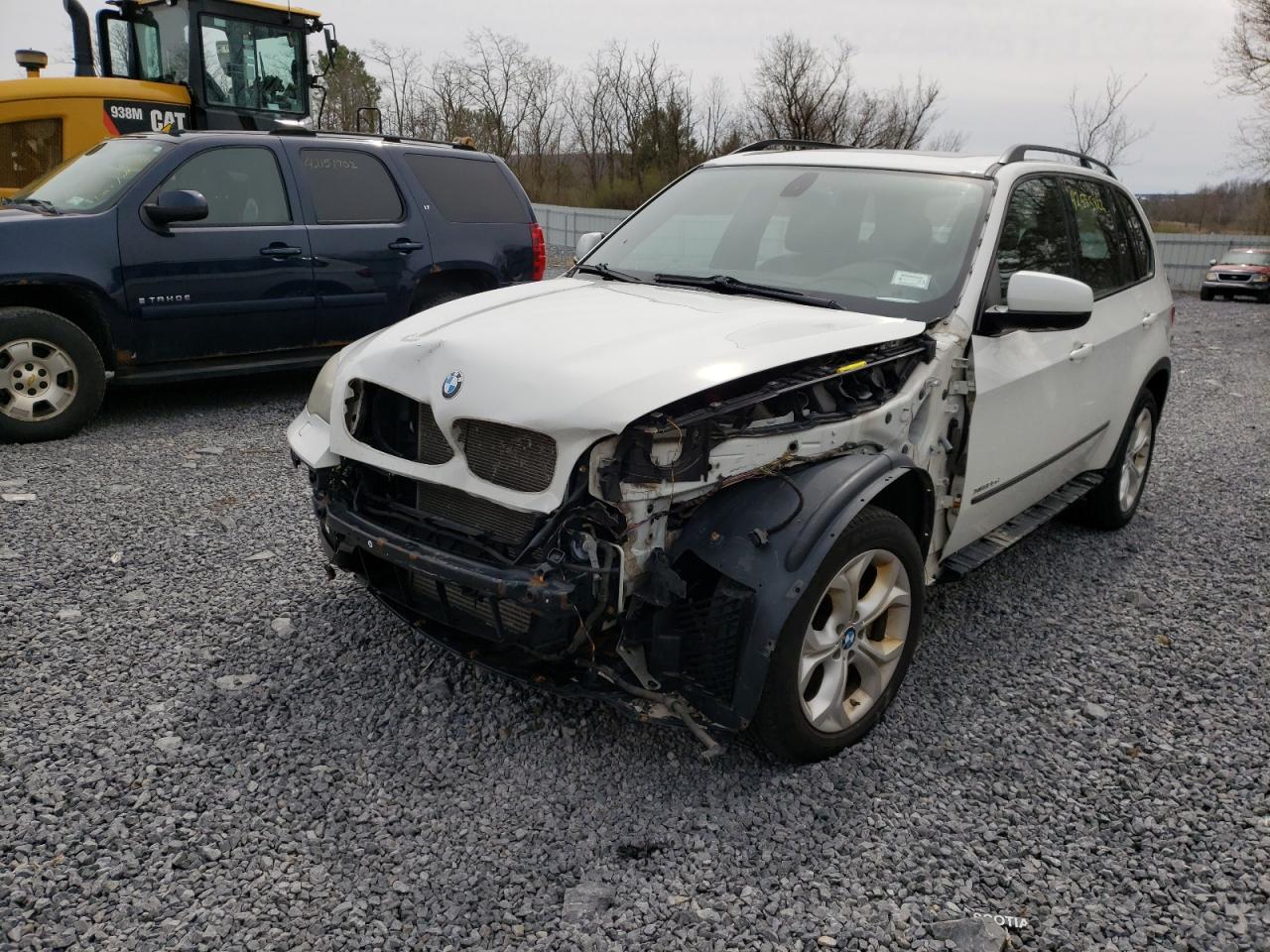 Photo 2 from auction – 2011 BMW X5 XDRIVE3 with VIN 5UXZW0C51BL662926