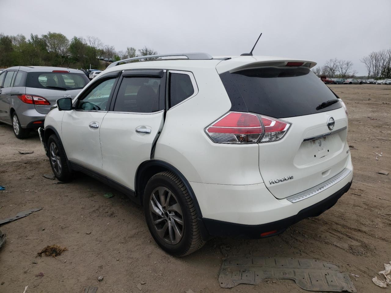 Photo 3 from auction – 2015 NISSAN ROGUE S with VIN 5N1AT2MV3FC919832