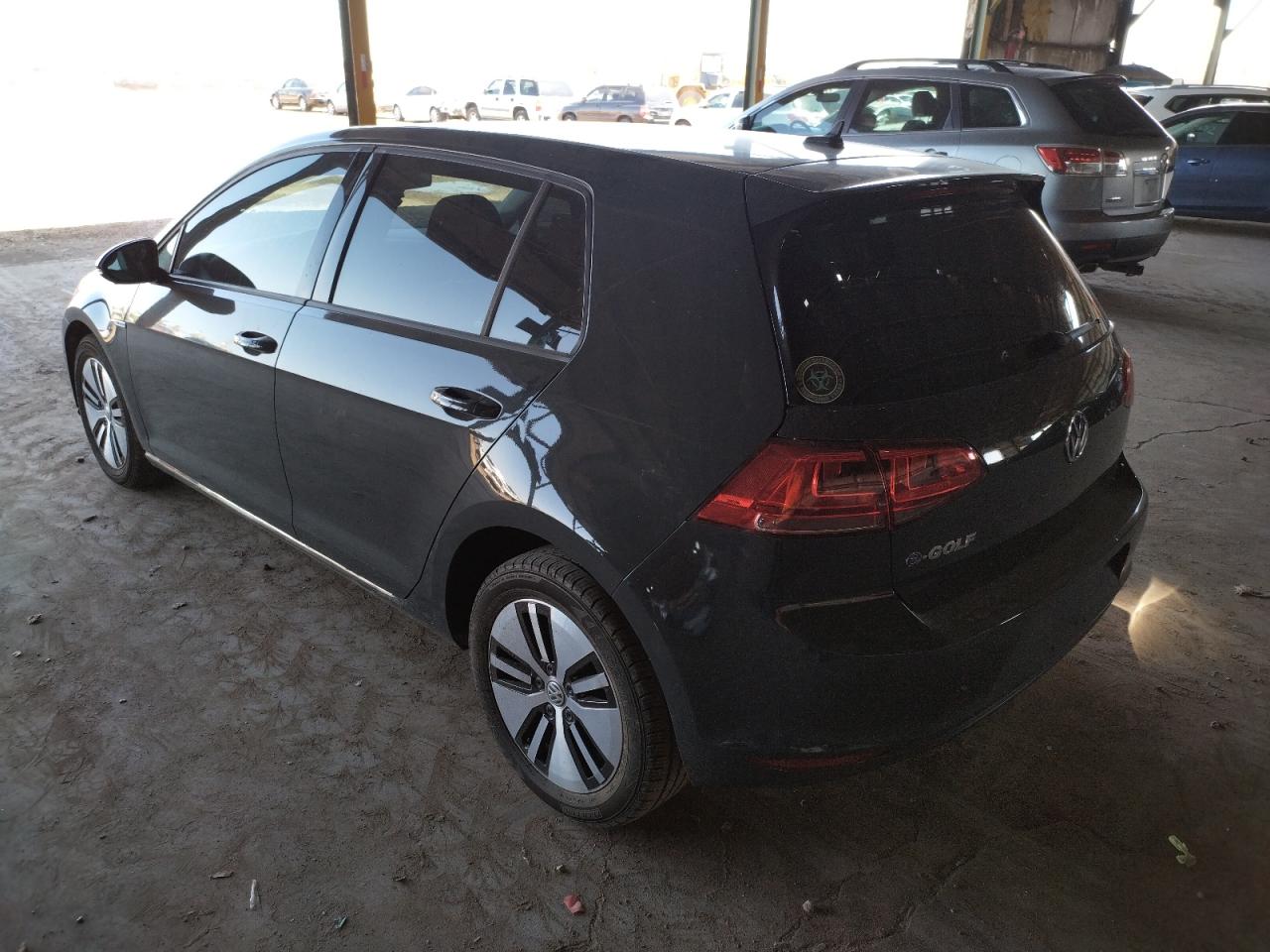 Photo 3 from auction – 2016 VOLKSWAGEN E-GOLF SE with VIN WVWKP7AU9GW911000