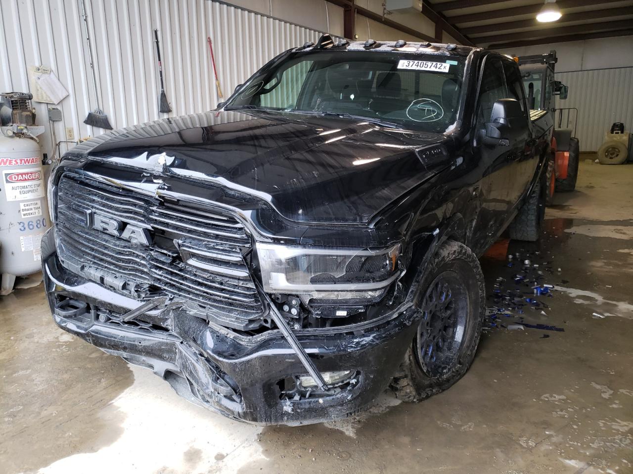 Photo 2 from auction – 2021 RAM 2500 LARAM with VIN 3C6UR5FL9MG525637
