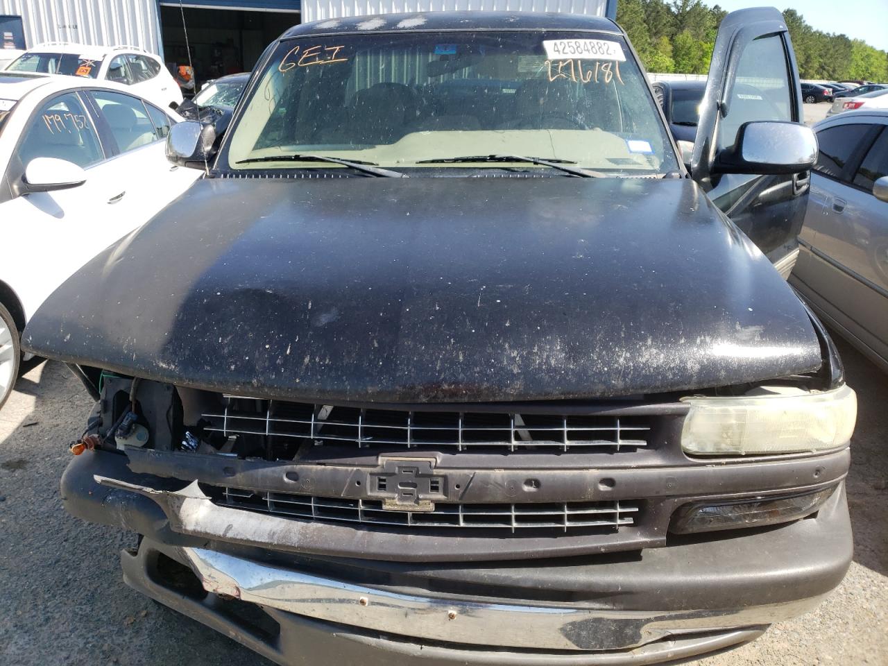 Photo 7 from auction – 2002 CHEVROLET SILVERADO with VIN 1GCEK19T32E276181