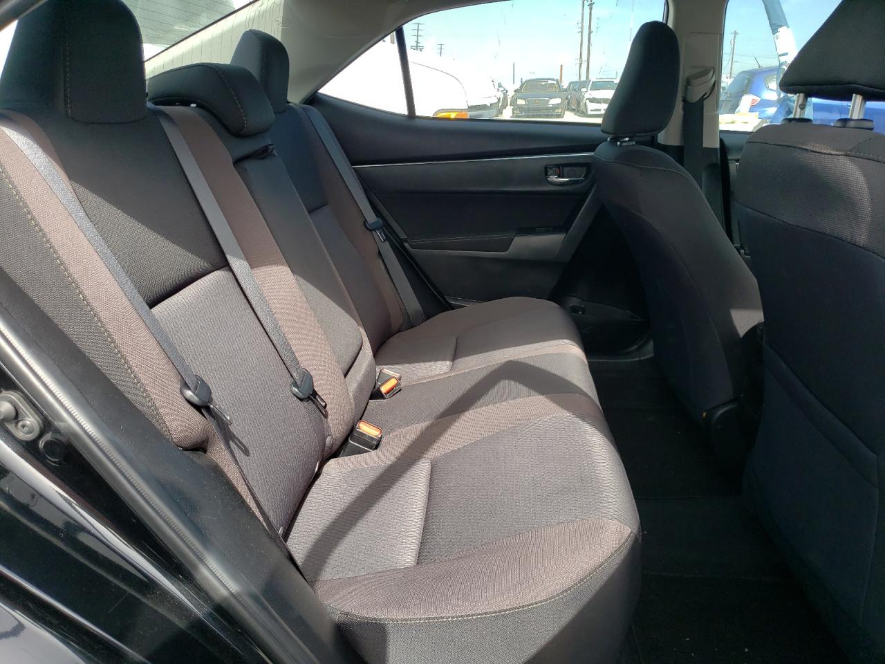 Photo 6 from auction – 2019 TOYOTA COROLLA L with VIN 5YFBURHEXKP933706