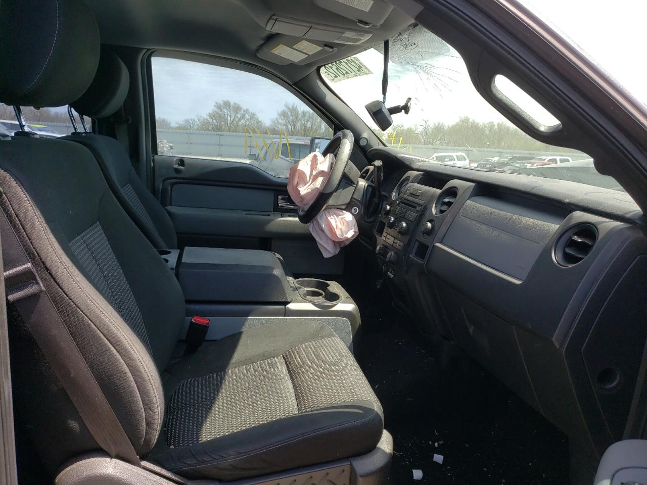 Photo 5 from auction – 2014 FORD F150 SUPER with VIN 1FTFW1CF6EFA07926
