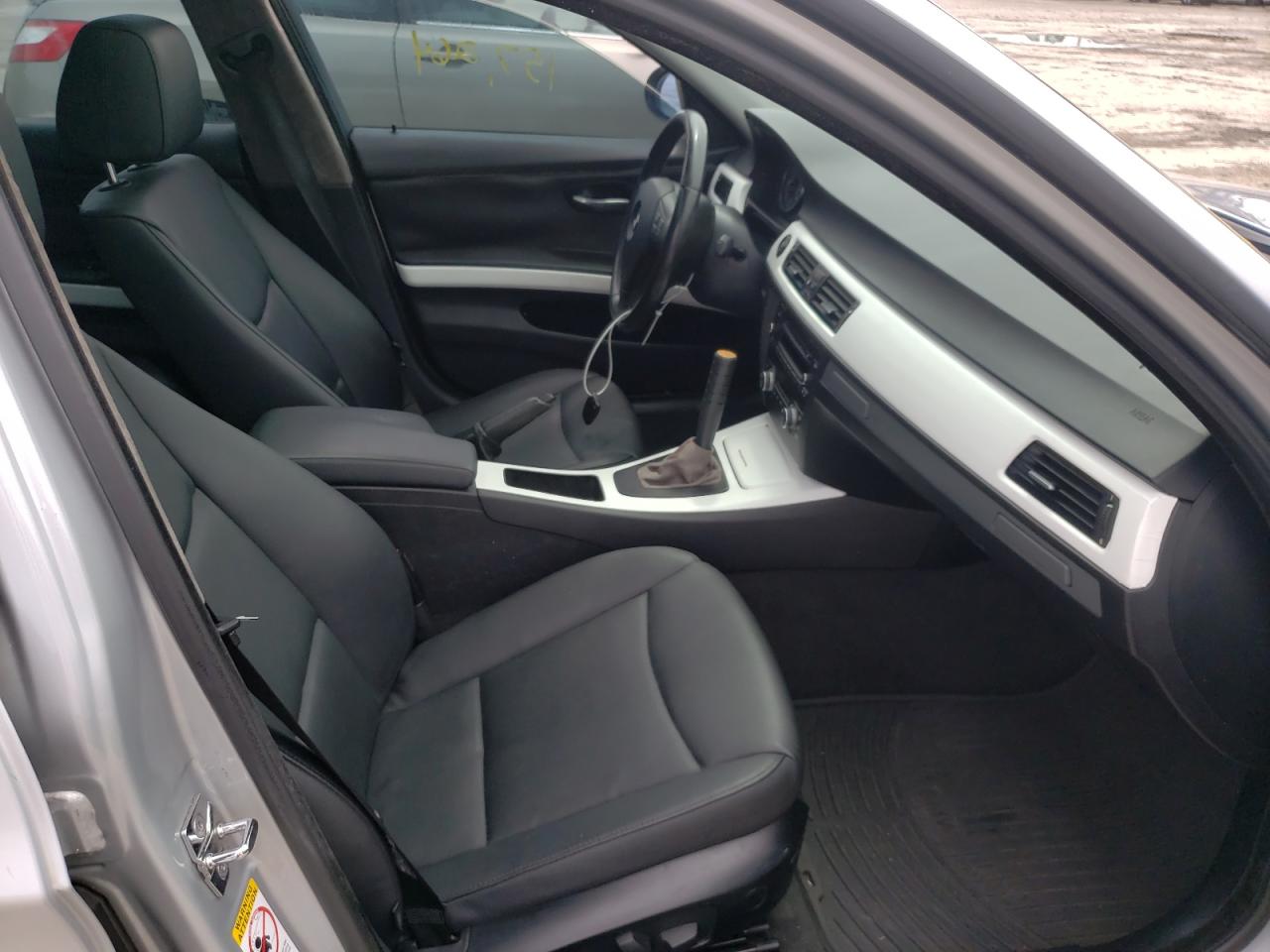 Photo 5 from auction – 2008 BMW 328 I with VIN WBAVA37558NL49964
