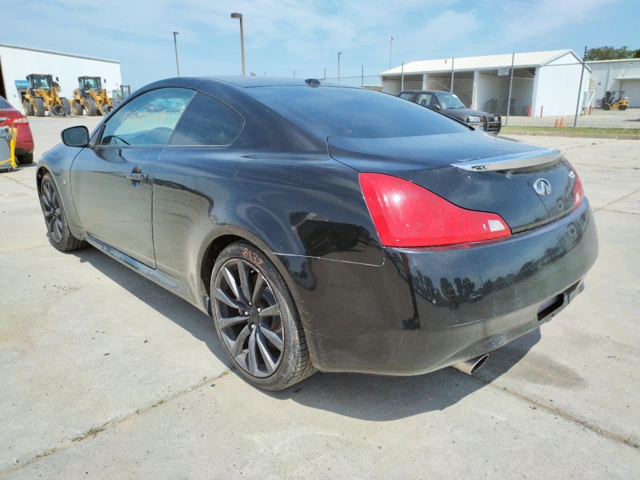 Photo 3 from auction – 2008 INFINITI G37 BASE with VIN JNKCV64E28M126239