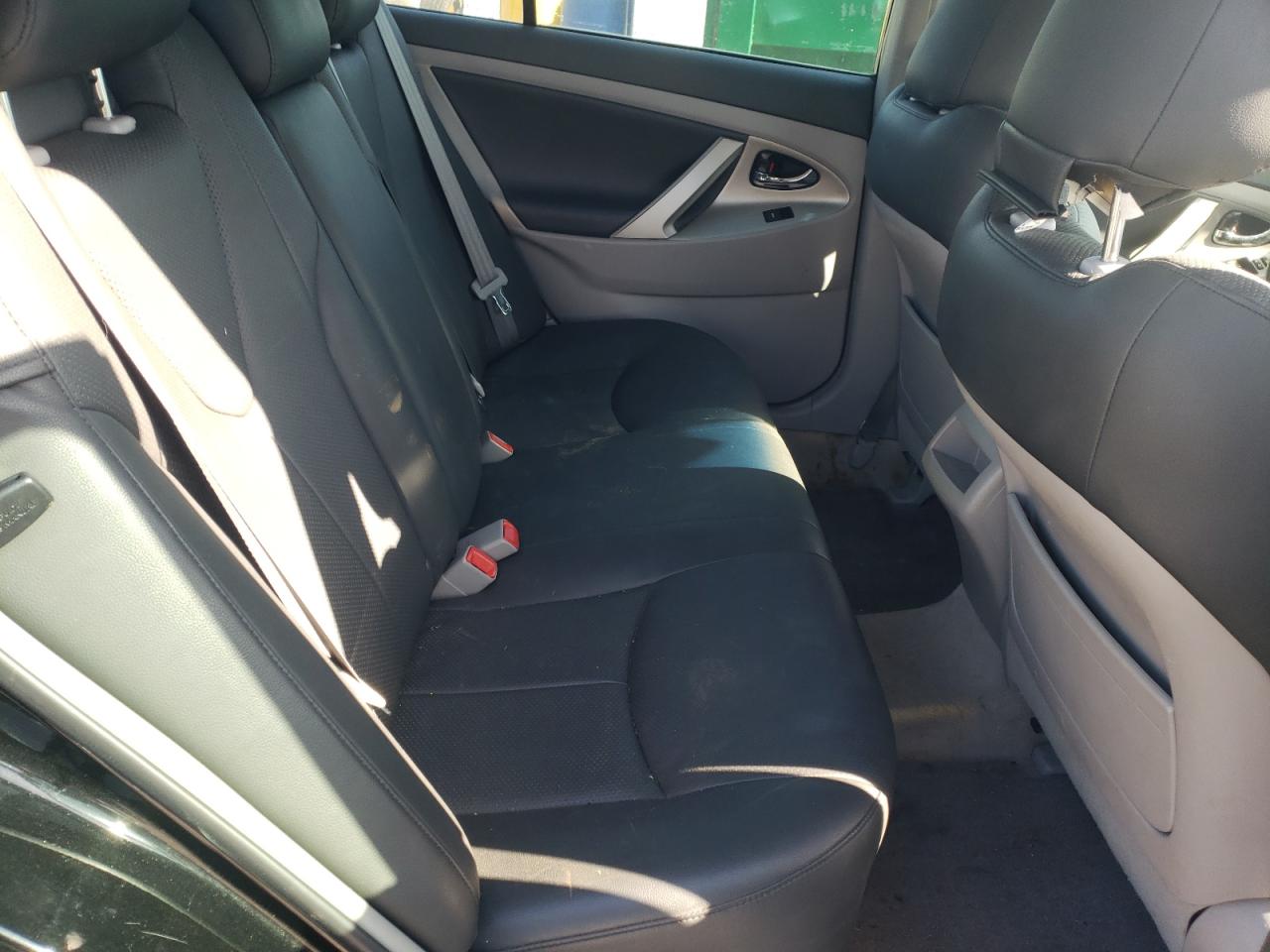 Photo 6 from auction – 2010 TOYOTA CAMRY BASE with VIN 4T1BF3EK3AU108332