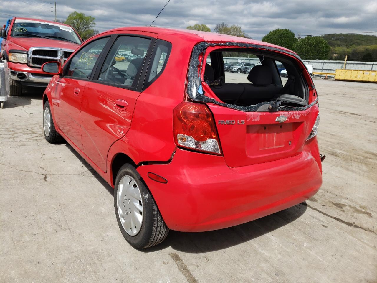 Photo 3 from auction – 2005 CHEVROLET AVEO BASE with VIN KL1TD62695B437374
