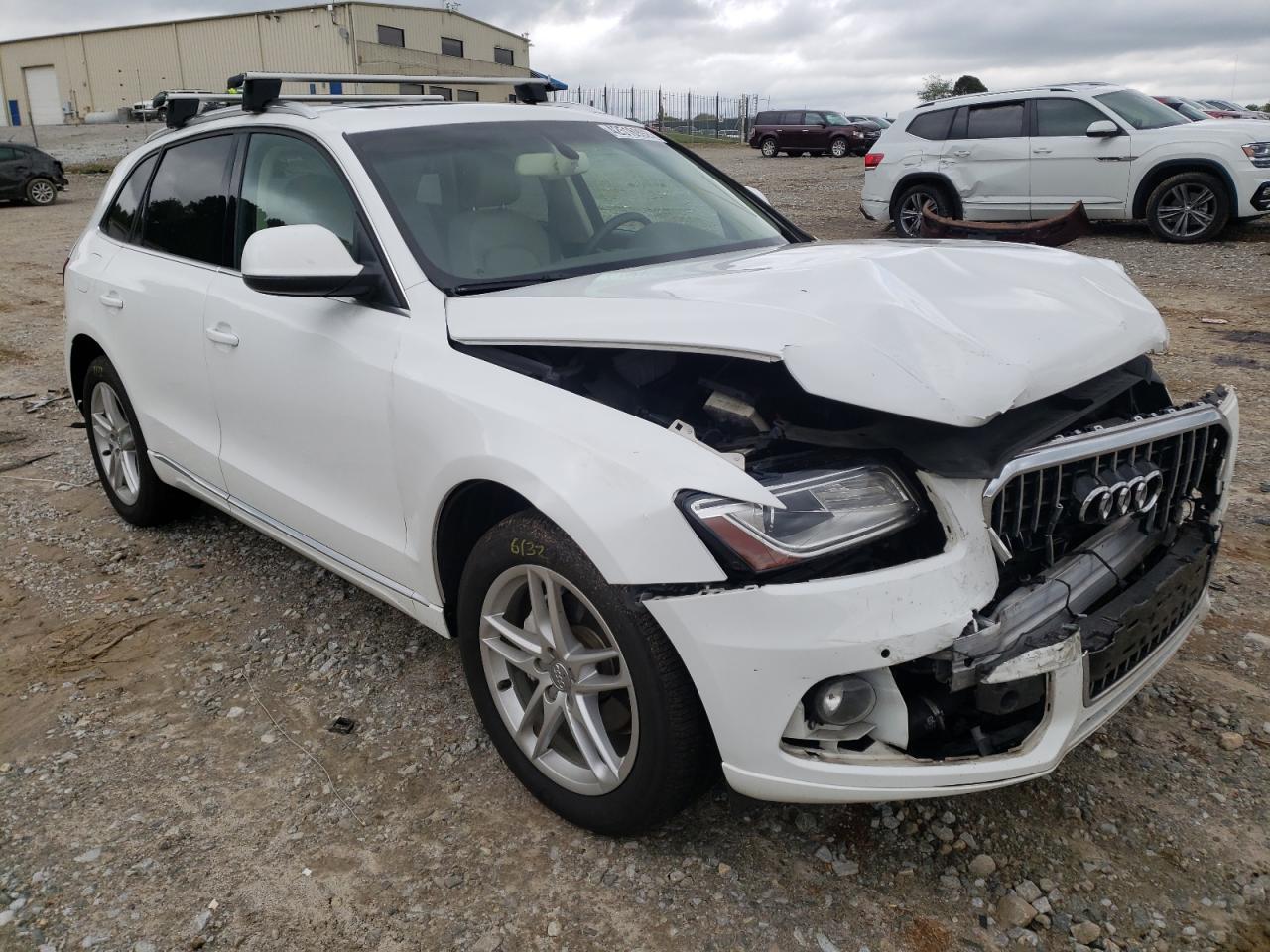 AUDI Q5 PREMIUM 2013 with VIN WA1LFAFP2DA030245 - Photo from auction