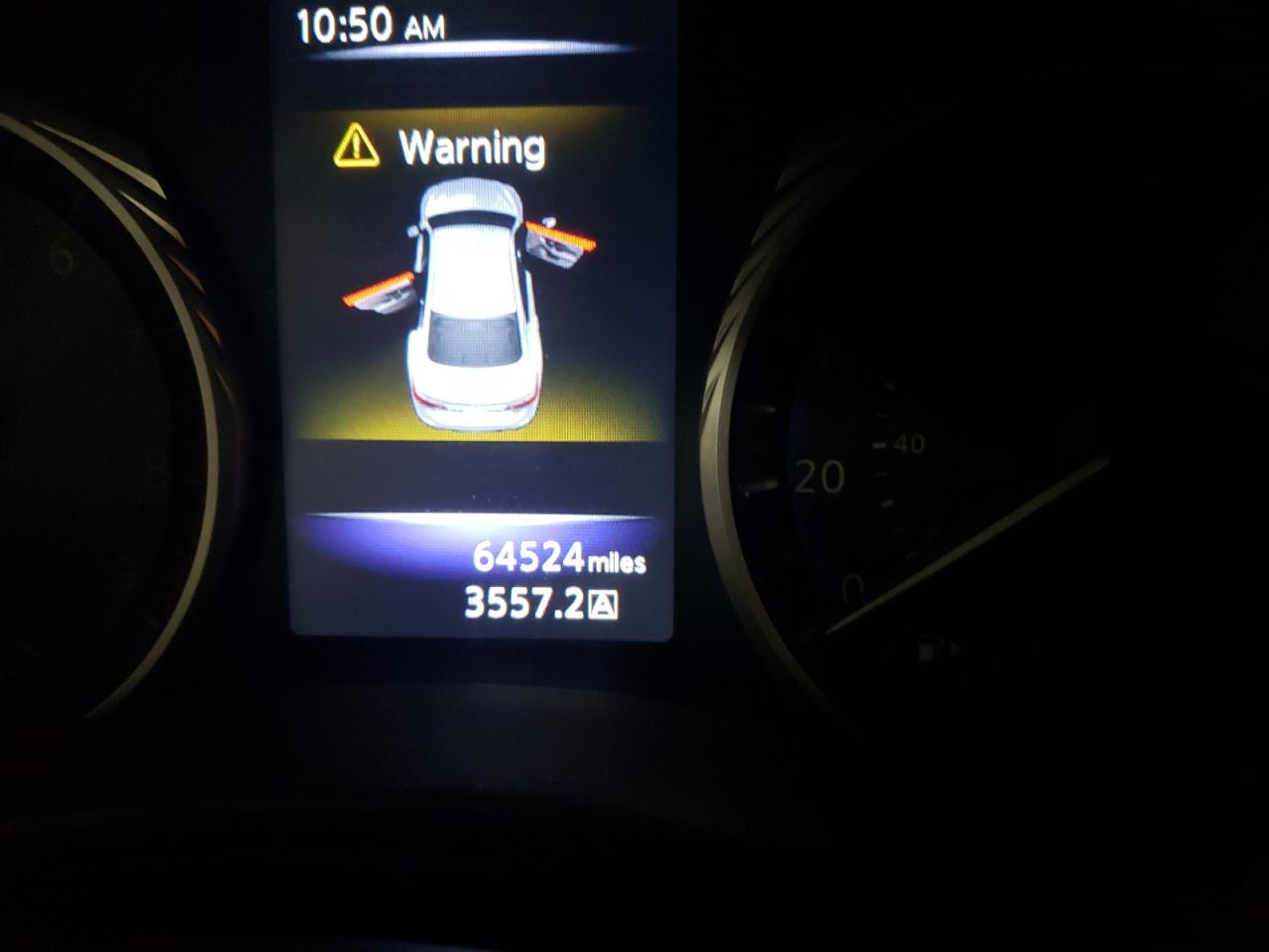 Photo 8 from auction – 2014 INFINITI Q50 BASE with VIN JN1BV7AR1EM707983