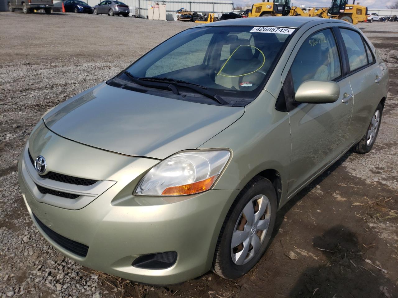 Photo 2 from auction – 2008 TOYOTA YARIS with VIN JTDBT903284014145
