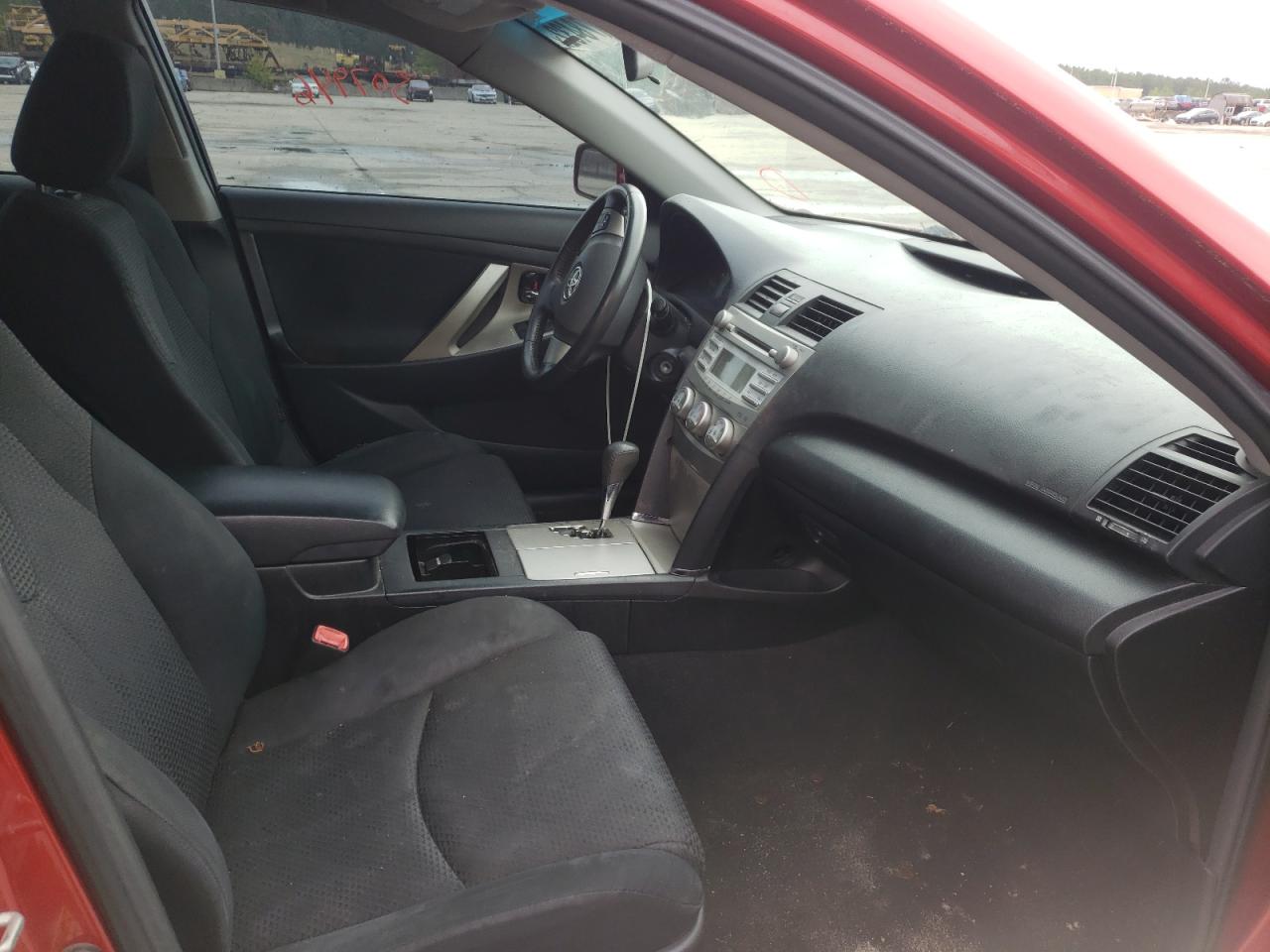 Photo 5 from auction – 2010 TOYOTA CAMRY BASE with VIN 4T1BF3EK5AU501877