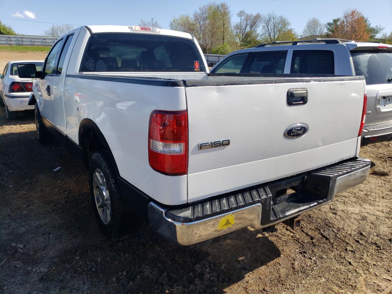 Photo 3 from auction – 2005 FORD F150 with VIN 1FTPX12525NA61112