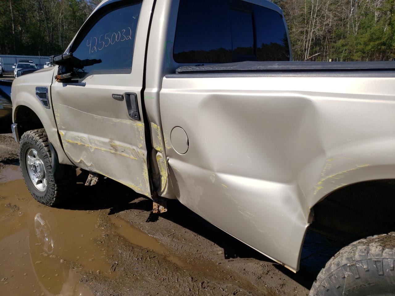 Photo 9 from auction – 2010 FORD F250 SUPER with VIN 1FTNF2B56AEB35075