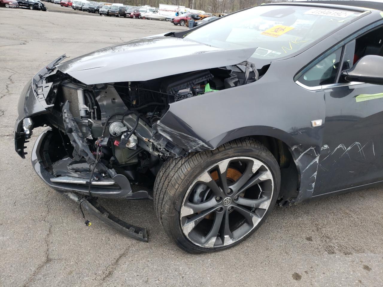 Photo 9 from auction – 2016 BUICK CASCADA PR with VIN W04WT3N57GG117545