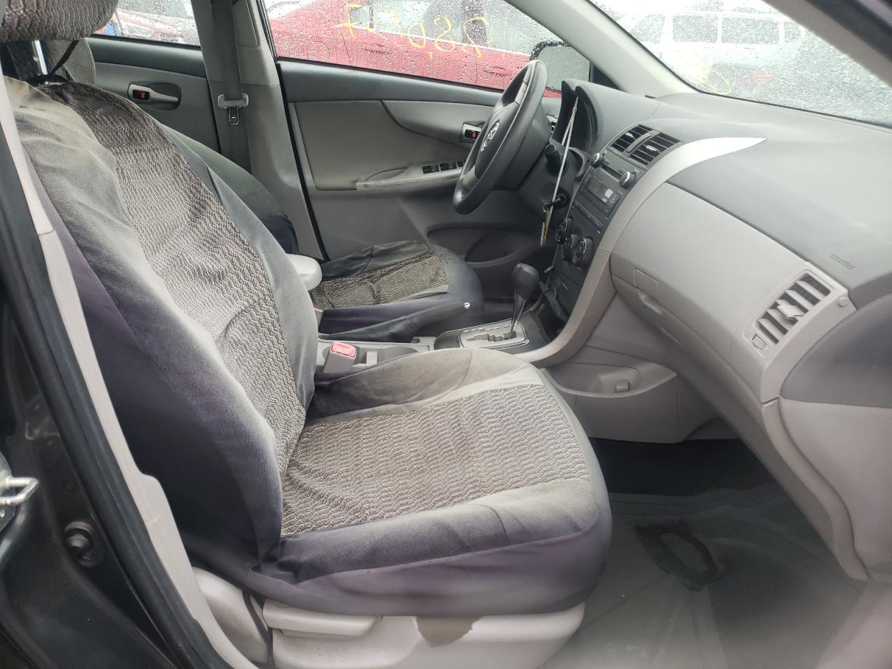 Фото 5 с аукциона – 2010 TOYOTA COROLLA с VIN 2T1BU4EE5AC256988