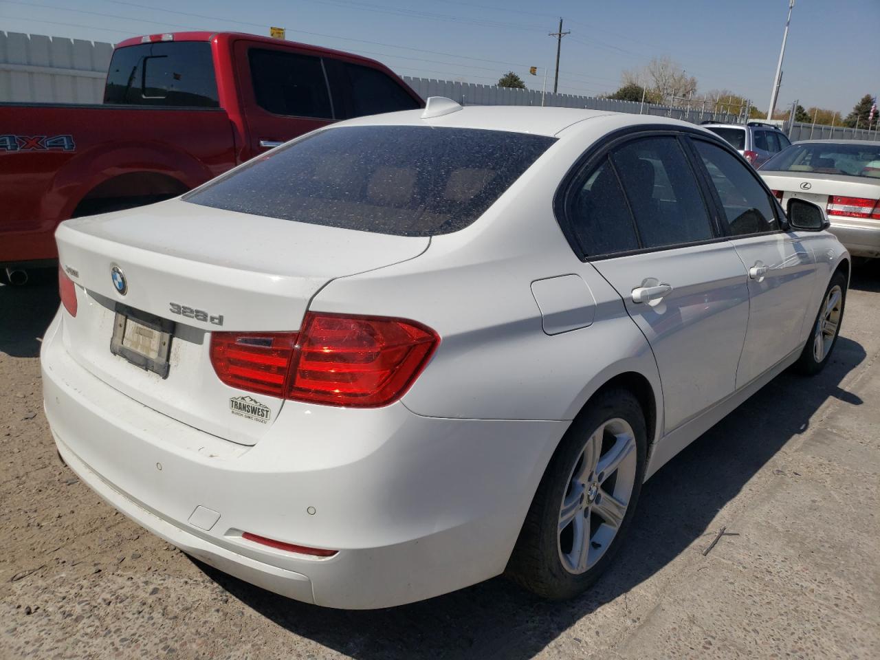 Photo 4 from auction – 2014 BMW 328 D XDRI with VIN WBA3D5C57EKX96048