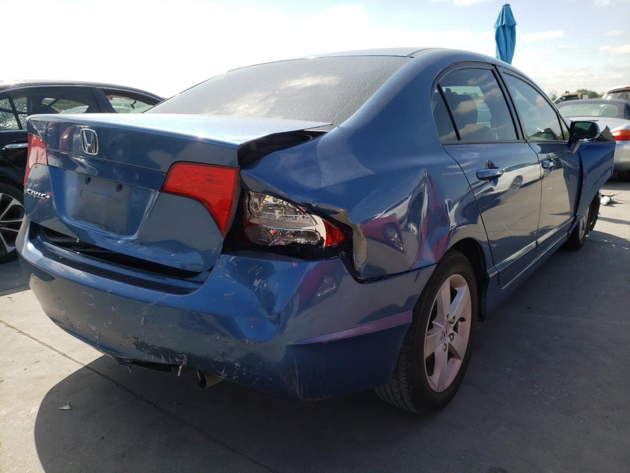 Photo 4 from auction – 2006 HONDA CIVIC EX with VIN 2HGFA16816H506615