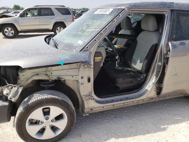 Photo 9 from auction – 2016 KIA SOUL with VIN KNDJN2A22G7360406