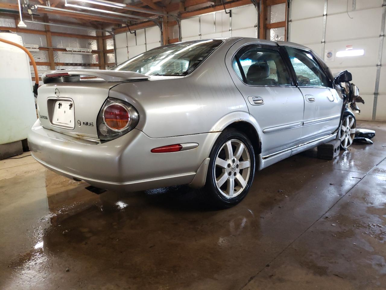 Photo 4 from auction – 2003 NISSAN MAXIMA GLE with VIN JN1DA31A43T417926