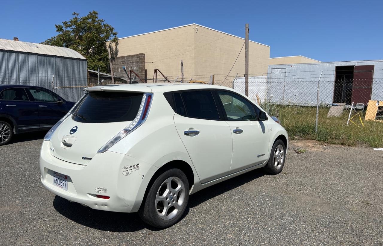 Photo 4 from auction – 2012 NISSAN LEAF SV with VIN JN1AZ0CP8CT016746