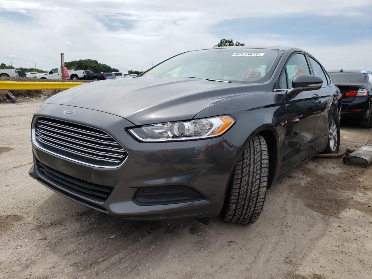 Photo 2 from auction – 2016 FORD FUSION SE with VIN 3FA6P0H77GR255025
