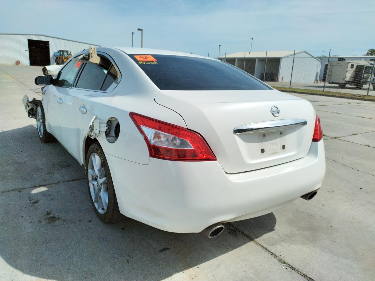 Photo 3 from auction – 2011 NISSAN MAXIMA S with VIN 1N4AA5AP0BC811122