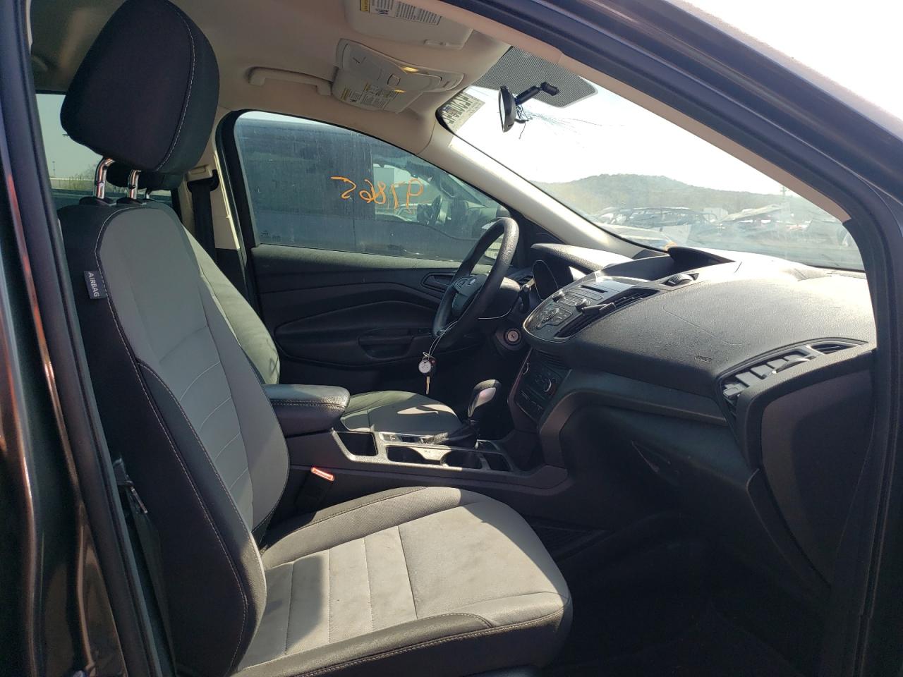 Photo 5 from auction – 2017 FORD ESCAPE S with VIN 1FMCU0F76HUE35319
