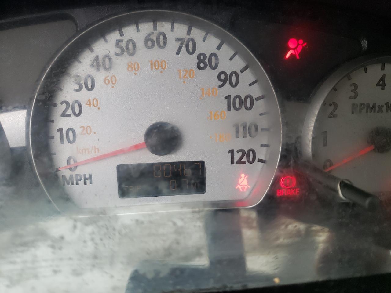 Photo 8 from auction – 2004 SATURN ION LEVEL with VIN 1G8AW12F04Z203329