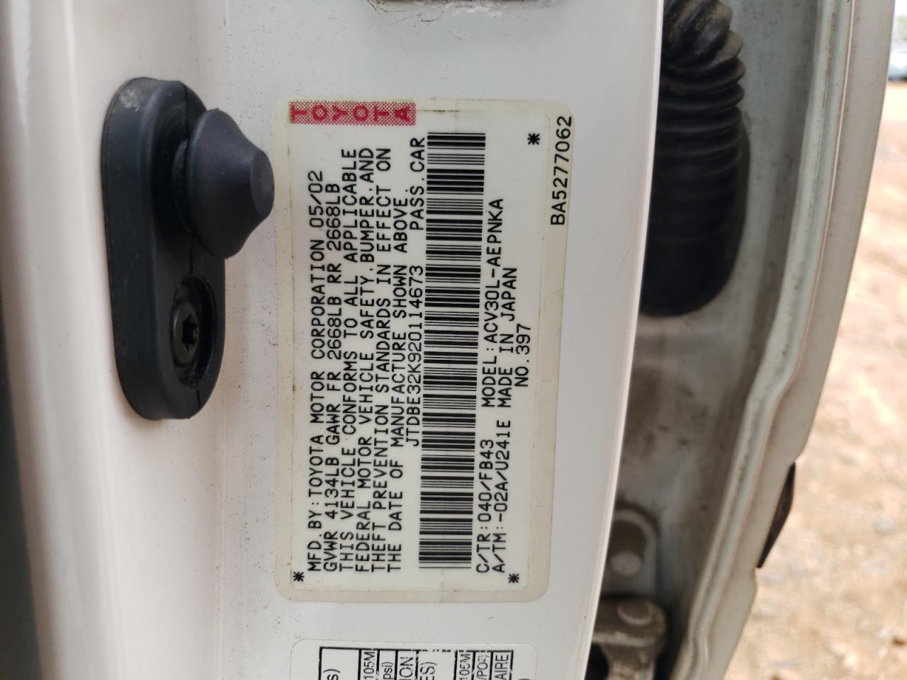 Photo 10 from auction – 2002 TOYOTA CAMRY LE with VIN JTDBE32K920114673