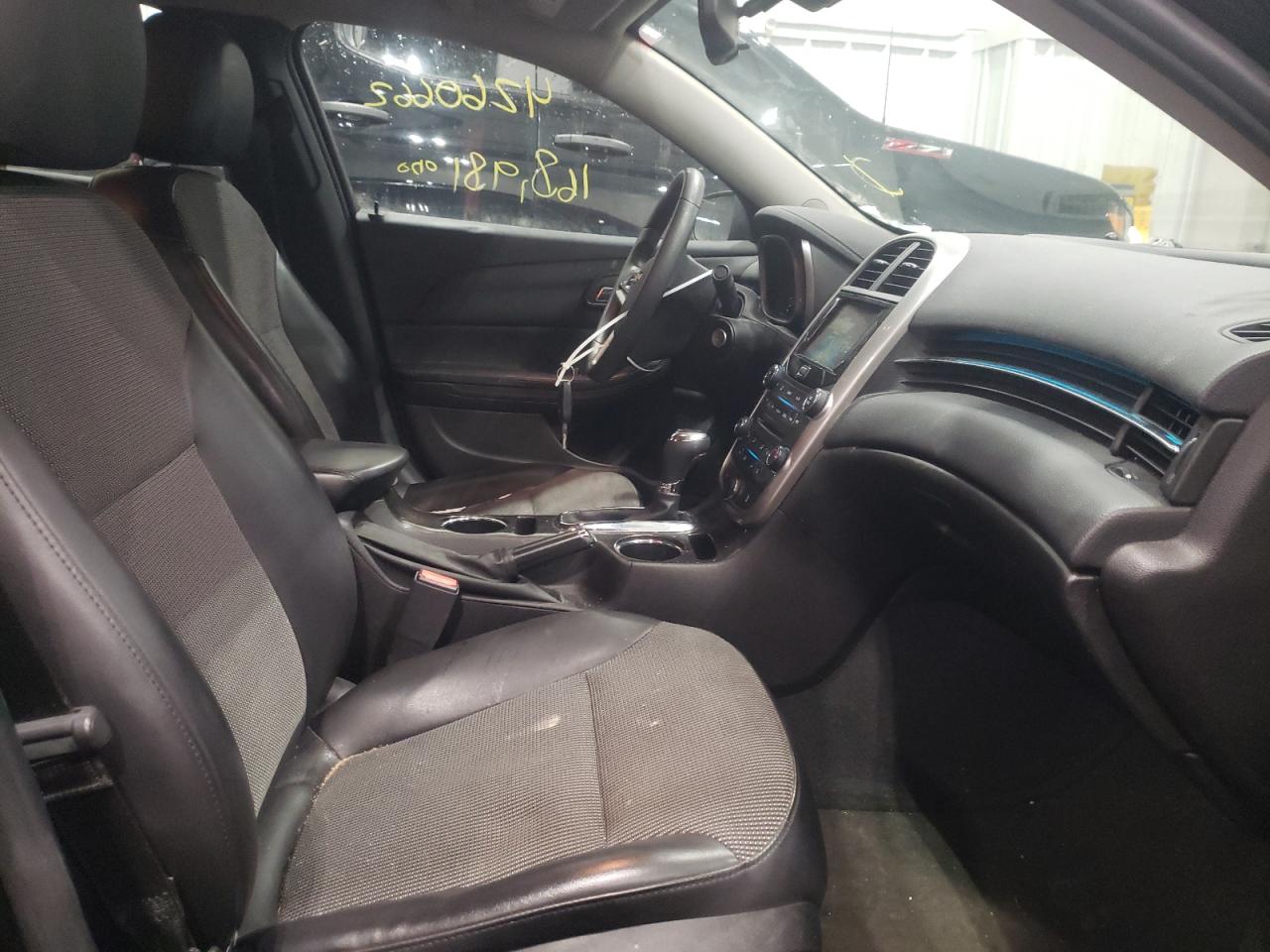Photo 5 from auction – 2015 CHEVROLET MALIBU 1LT with VIN 1G11C5SL9FF215438