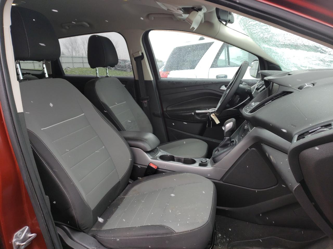 Photo 5 from auction – 2014 FORD ESCAPE SE with VIN 1FMCU9G90EUD23650