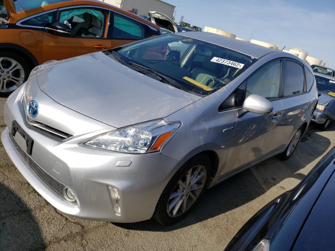 Photo 2 from auction – 2012 TOYOTA PRIUS V with VIN JTDZN3EU5C3123138