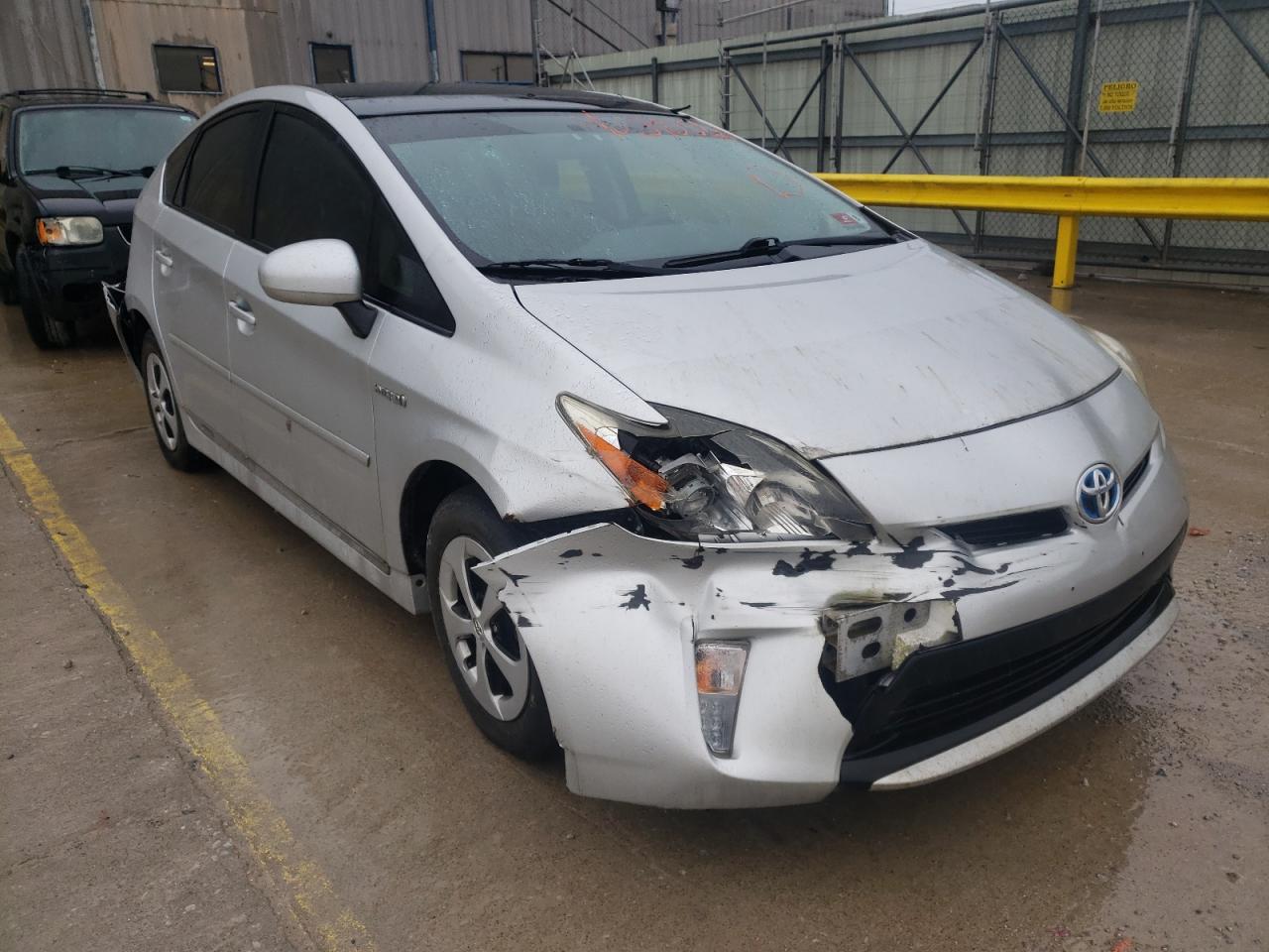 TOYOTA PRIUS 2012 with VIN JTDKN3DU8C5470230 - Photo from auction
