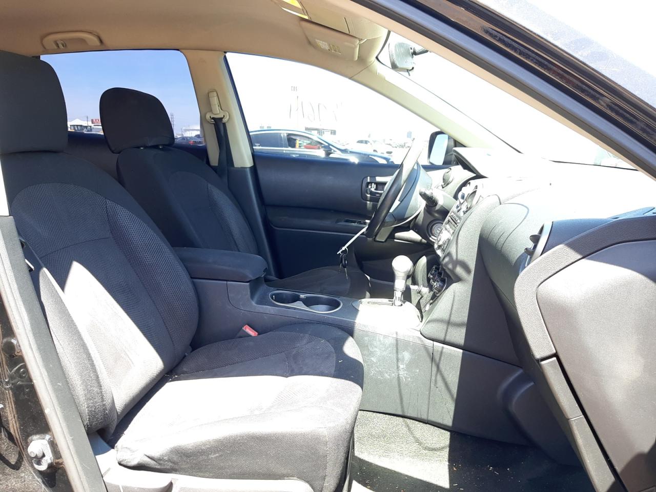 Photo 5 from auction – 2011 NISSAN ROGUE with VIN JN8AS5MV7BW663510
