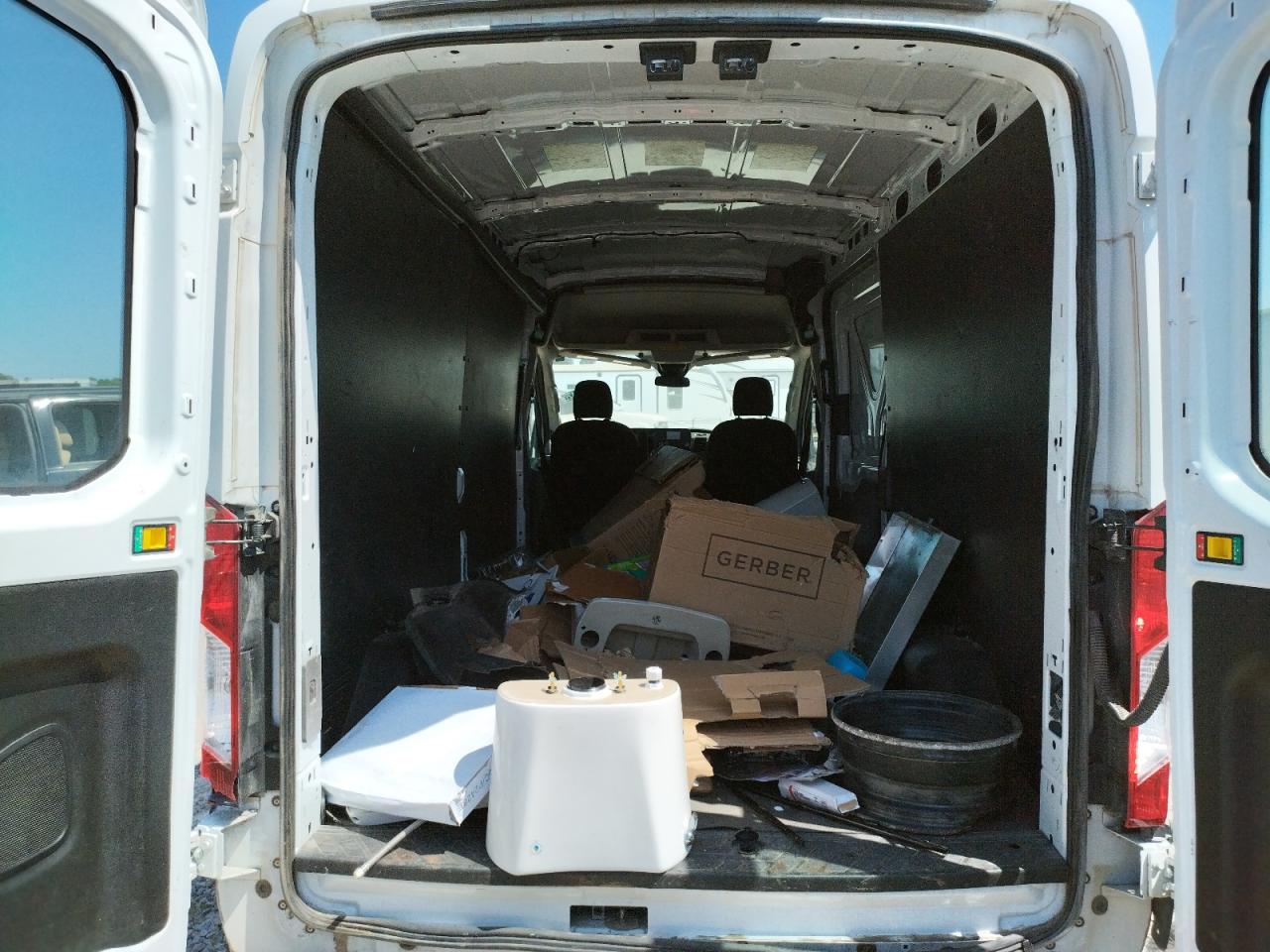 Photo 6 from auction – 2020 FORD TRANSIT T- with VIN 1FTBR2C85LKA07272