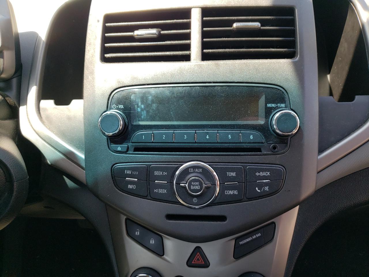 Photo 9 from auction – 2012 CHEVROLET SONIC LT with VIN 1G1JC6SB5C4221046