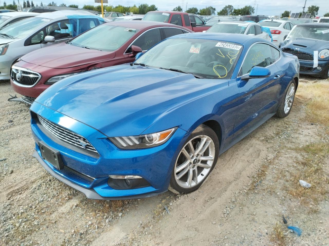 Photo 2 from auction – 2017 FORD MUSTANG with VIN 1FA6P8TH9H5203852