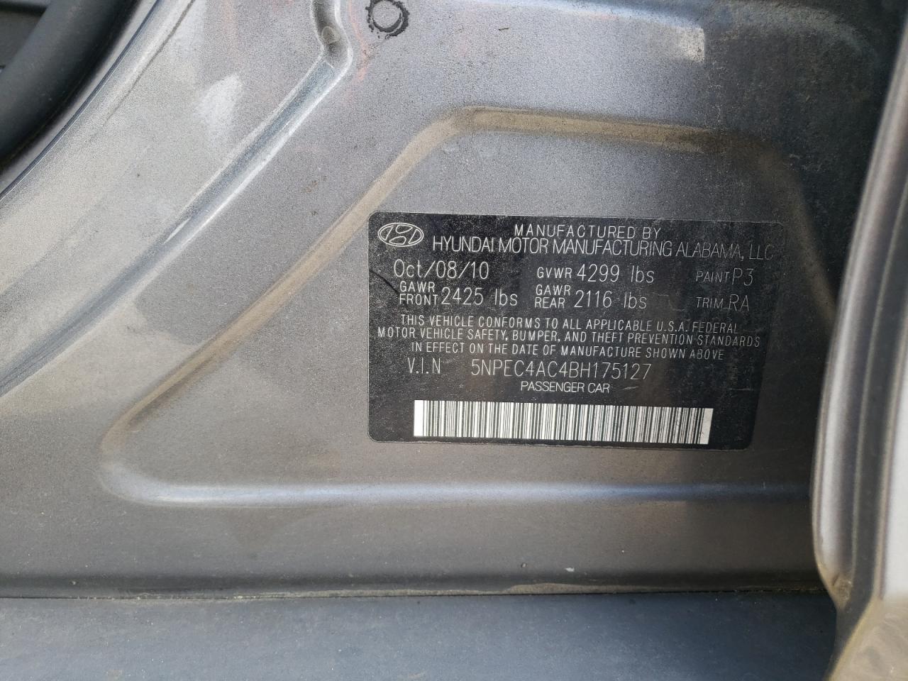 Photo 10 from auction – 2011 HYUNDAI SONATA SE with VIN 5NPEC4AC4BH175127