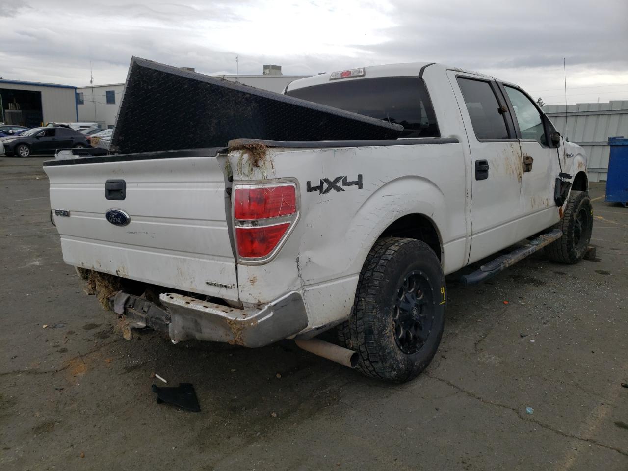 Photo 4 from auction – 2012 FORD F150 SUPER with VIN 1FTFW1EF4CKE27315