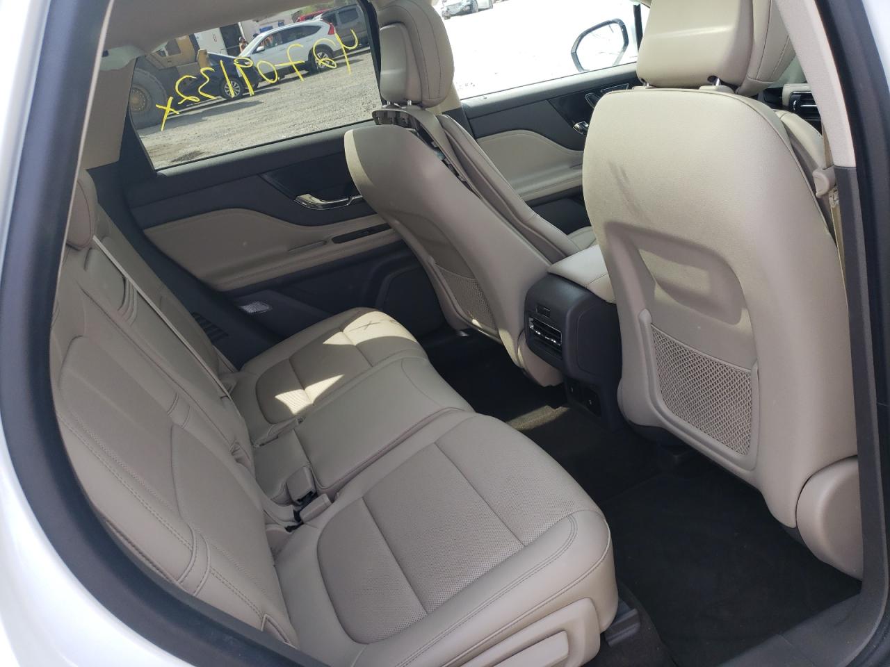 Photo 6 from auction – 2021 LINCOLN CORSAIR RE with VIN 5LMCJ2C95MUL04030