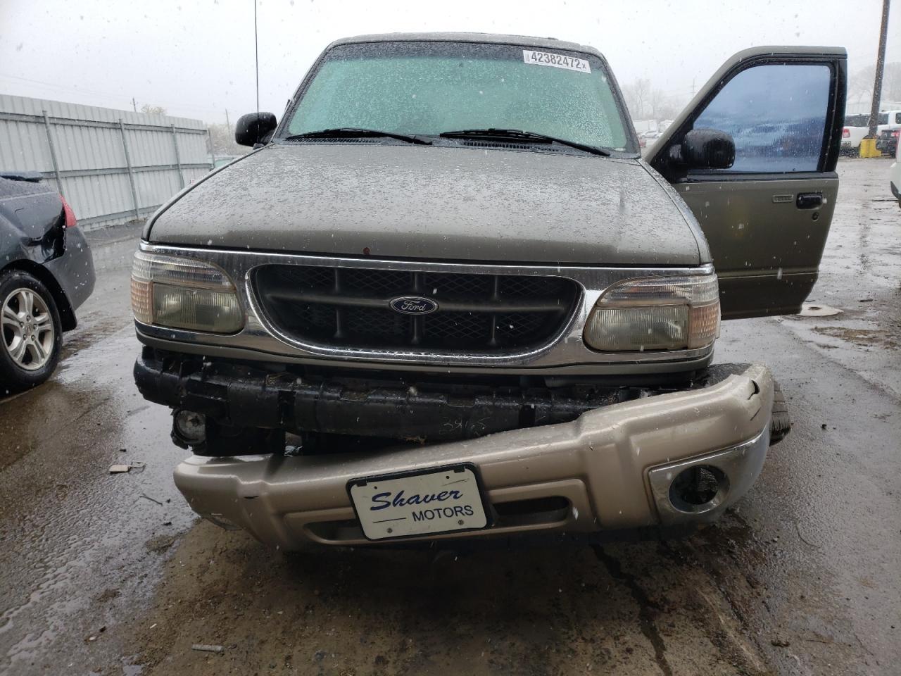 Photo 7 from auction – 2001 FORD EXPLORER E with VIN 1FMZU84P31ZA35240