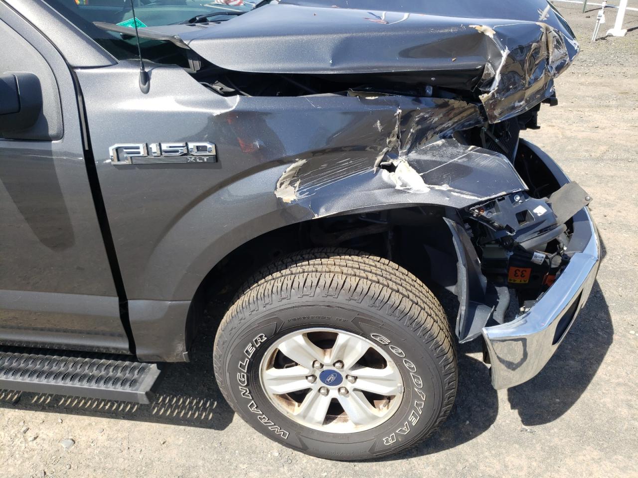 Photo 9 from auction – 2015 FORD F150 SUPER with VIN 1FTEW1E85FKD49418