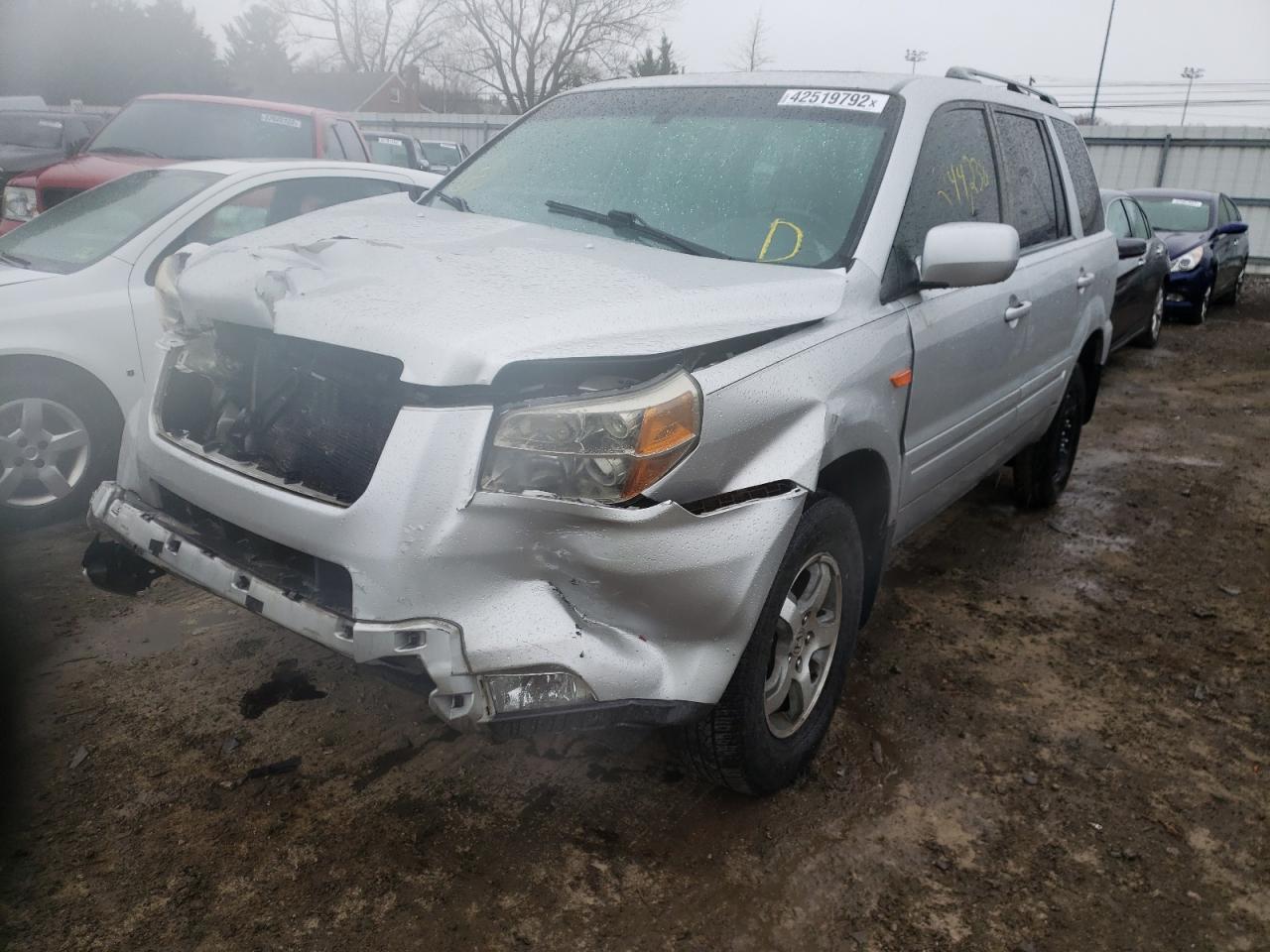 Фото 2 с аукциона – 2008 HONDA PILOT EXL с VIN 5FNYF18608B013697